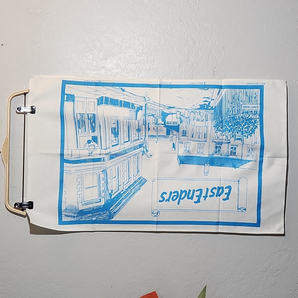 Vintage Souviner Tea Towl Easy Enders Wildon British Made